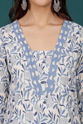 Floral printed cotton v neck kurta trouser & dupatta set 4