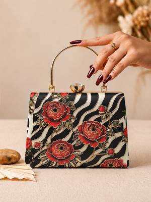 Black shoulder strap satin embroidery clutches for women 2