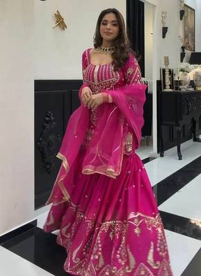 Pink Color Sequence Embroidery Work Silk Blend Salwar Suit 2