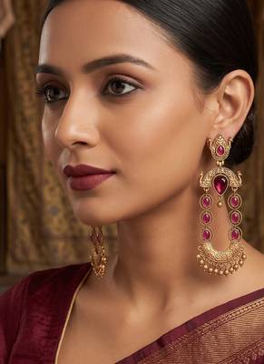 Gold-plated ethnic jewelry with magenta stones for women 1