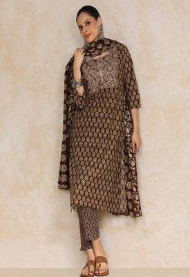 Floral printed cotton round neck kurta trouser & dupatta set 2