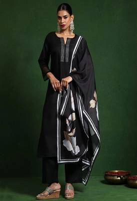 Floral printed cotton round neck kurta trouser & dupatta set 1