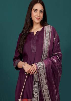 Floral printed cotton round neck kurta trouser & dupatta set 4