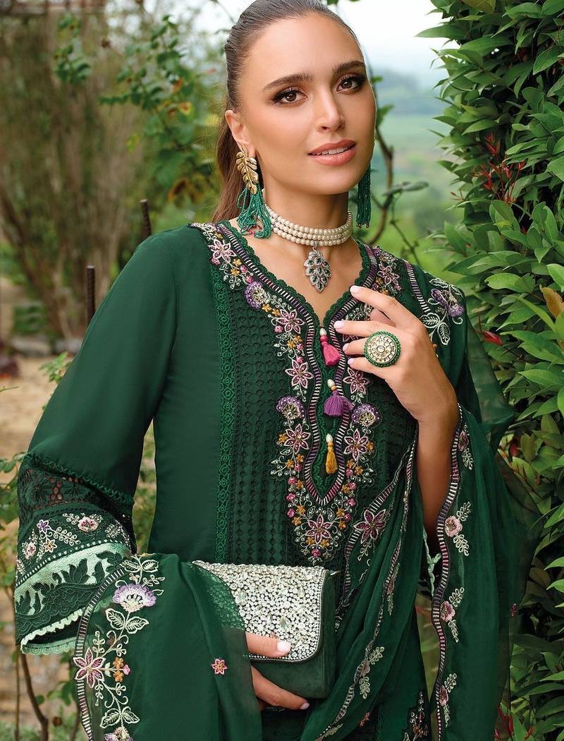 Women Ethnic Motifs Embroidered Thread Work Kurta with Trousers & With Dupatta