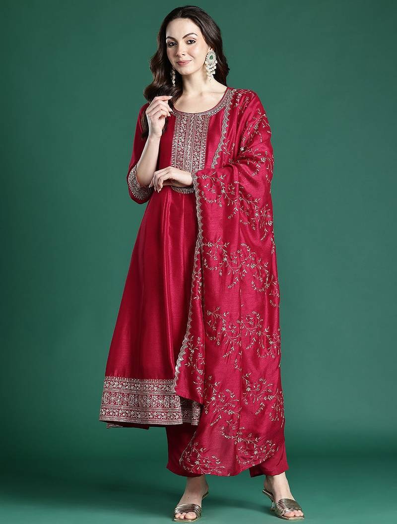 Ethnic Motifs Embroidered Kurta with Trousers & Dupatta