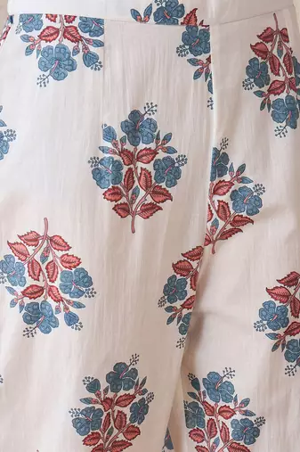 Floral Printed V-Neck Cotton A-Line Kurta With Trousers