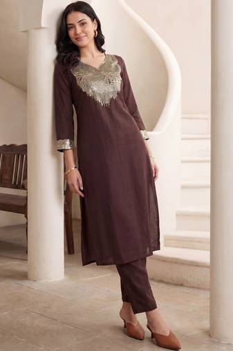 Women Embroidered Sequinned Kurta with Trousers