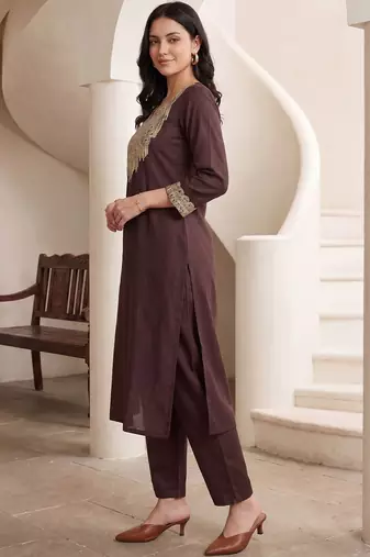 Women Embroidered Sequinned Kurta with Trousers