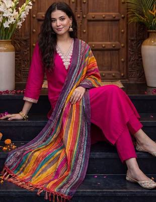 Women Ethnic Motifs Embroidered Thread Work Kurta with Trousers & With Dupatta 5