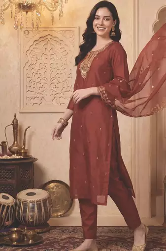 Women Paisley Embroidered Kurta with Trousers & With Dupatta
