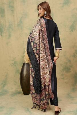 Floral embroidered cotton v neck kurta trouser & dupatta set 2