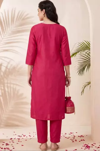 Women Ethnic Motifs Embroidered Regular Kurta with Trousers & With Dupatta