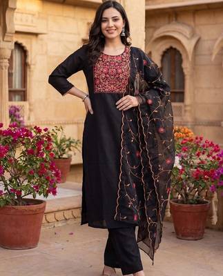 Women Ethnic Motifs Embroidered Thread Work Kurta with Trousers & With Dupatta 6