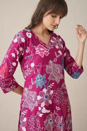 Floral Printed V-Neck Cotton A-Line Kurta With Trouser
