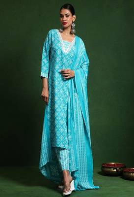 Floral embroidered cotton v neck kurta trouser & dupatta set 1