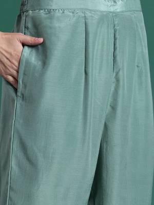 Floral Embroidered Sequinned Kurta With Trousers & Dupatta 3