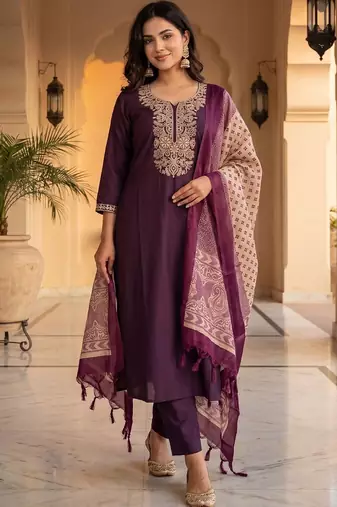 Women Ethnic Motifs Embroidered Thread Work Kurta with Trousers & With Dupatta