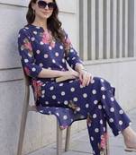 Women Floral Printed Cotton Kurta with Trousers