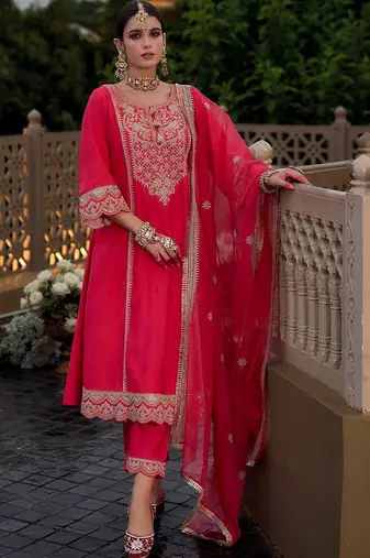 Women Ethnic Motifs Embroidered Kurta with Trousers & With Dupatta