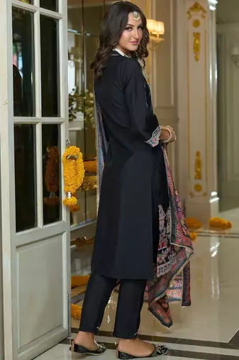 Women Ethnic Motifs Embroidered Kurta with Trousers & Dupatta