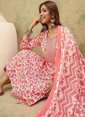 Floral printed cotton round neck kurta trouser & dupatta set 4