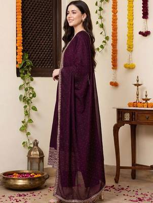 Women Ethnic Motifs Embroidered Thread Work Kurta with Trousers & With Dupatta 3
