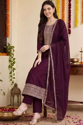 Women Ethnic Motifs Embroidered Thread Work Kurta with Trousers & With Dupatta