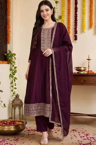 Women Ethnic Motifs Embroidered Thread Work Kurta with Trousers & With Dupatta