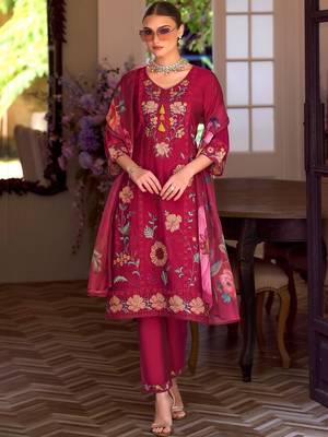 Women Floral Embroidered Thread Work Kurta with Trousers & With Dupatta 6