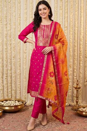Women Ethnic Motifs Embroidered Kurta with Trousers & With Dupatta