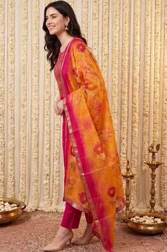 Women Ethnic Motifs Embroidered Kurta with Trousers & With Dupatta