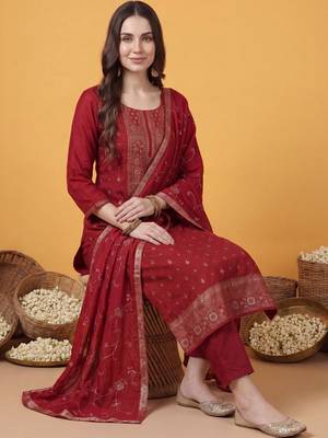 Women Ethnic Motifs Kurta with Trousers & With Dupatta 1