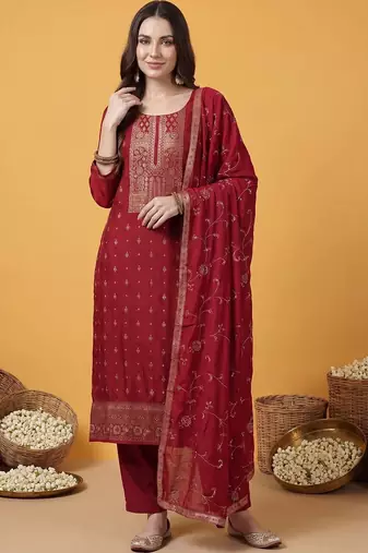 Women Ethnic Motifs Kurta with Trousers & With Dupatta