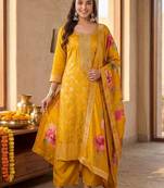 Women Ethnic Motifs Embroidered Kurta with Trousers & With Dupatta