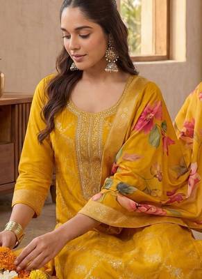 Women Ethnic Motifs Embroidered Kurta with Trousers & With Dupatta 4
