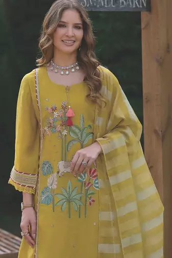 Women Ethnic Motifs Embroidered Sequinned Kurta with Trousers & With Dupatta