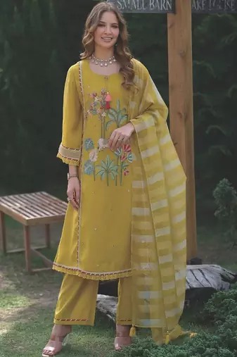 Women Ethnic Motifs Embroidered Sequinned Kurta with Trousers & With Dupatta