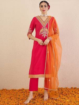 Women Ethnic Motifs Embroidered Kurta with Trousers & Dupatta 3