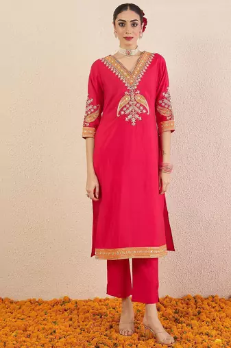 Women Ethnic Motifs Embroidered Kurta with Trousers & Dupatta