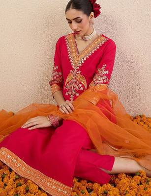 Women Ethnic Motifs Embroidered Kurta with Trousers & Dupatta 7