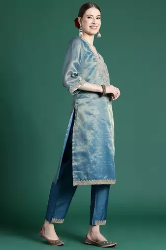 Women Ethnic Motifs Embroidered Kurta with Trousers & With Dupatta