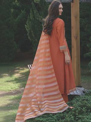 Women Ethnic Motifs Embroidered Thread Work Kurta with Trousers & With Dupatta 5