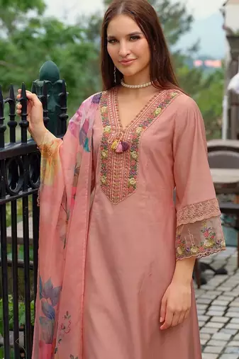 Women Ethnic Motifs Embroidered Thread Work Kurta with Trousers & With Dupatta