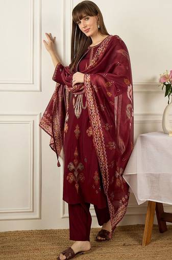 Women Ethnic Motifs Embroidered Thread Work Kurta with Trousers & With Dupatta