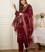 Women Ethnic Motifs Embroidered Thread Work Kurta with Trousers & With Dupatta