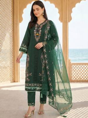 Women Floral Embroidered Sequinned Kurta with Trousers & With Dupatta 1