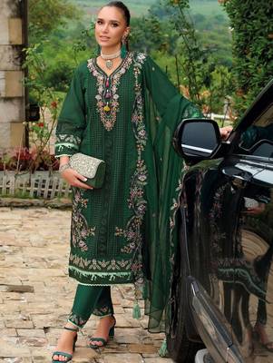Women Floral Embroidered Sequinned Kurta with Trousers & With Dupatta 5