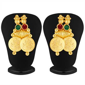 Glimmery Gold Plated Temple Jewellery Necklace Set 5