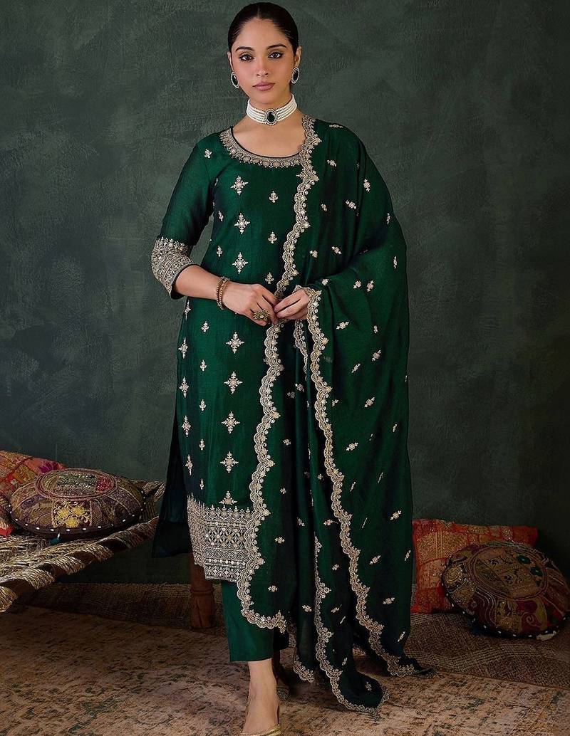 Women Ethnic Motifs Embroidered Kurta with Trousers & With Dupatta