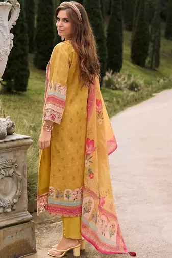 Women Floral Printed Sequinned Linen Kurta with Trousers & With Dupatta